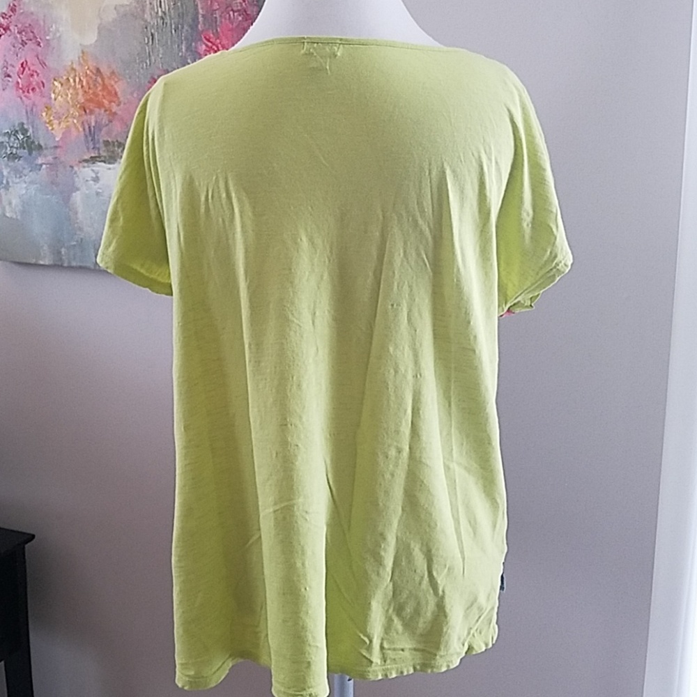 Colorful Tee - Medium - Picture 6 of 8